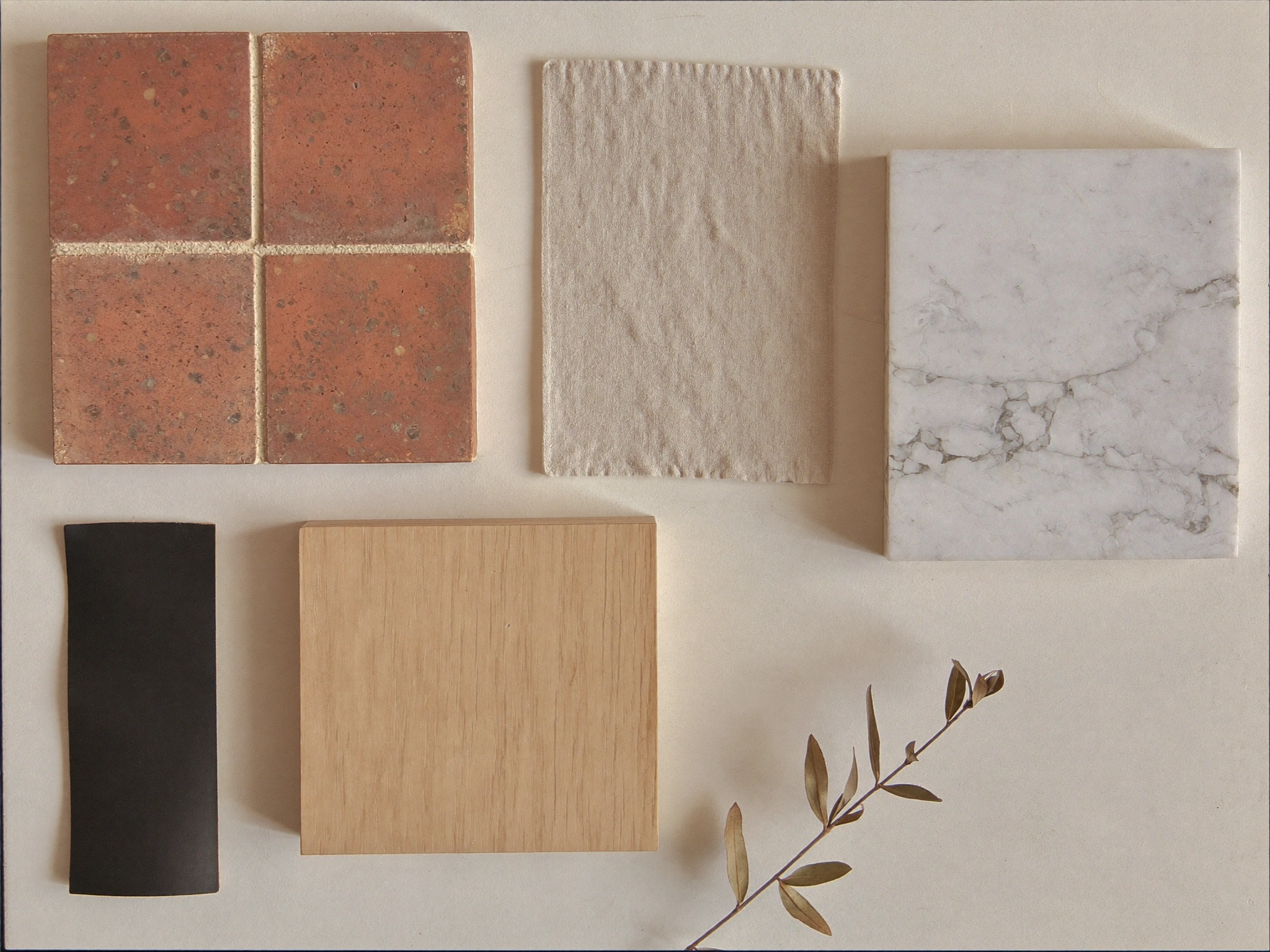 Set & materials — The surface changes everything.